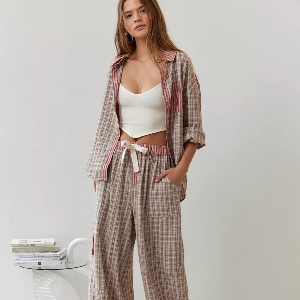 Home Office 2024 - Blusa de retazos a cuadros a